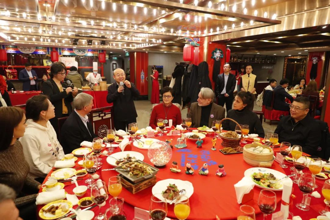 欧洲时报–欧时网-欧时大参-中东欧国家驻华使节代表团访天津 欢度元宵佳节