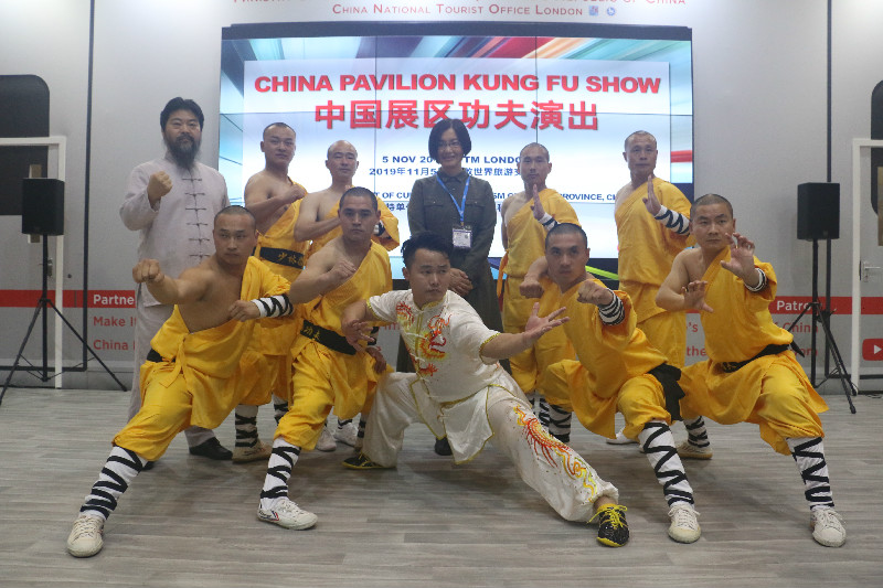 少林功夫展露伦敦中华文化扬帆远航