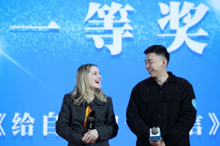 镜头记录生活意大利女孩瑞丽眼中的中国年