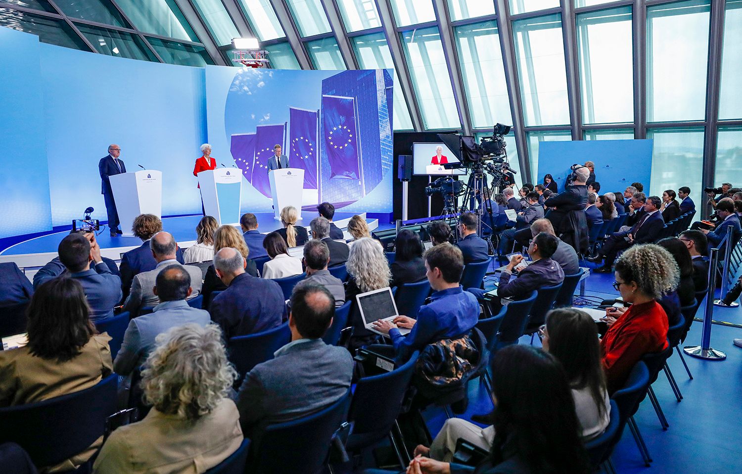 欧洲央行再次下调三大关键利率分别下调25个基点-欧时大参–欧时网-欧洲时报