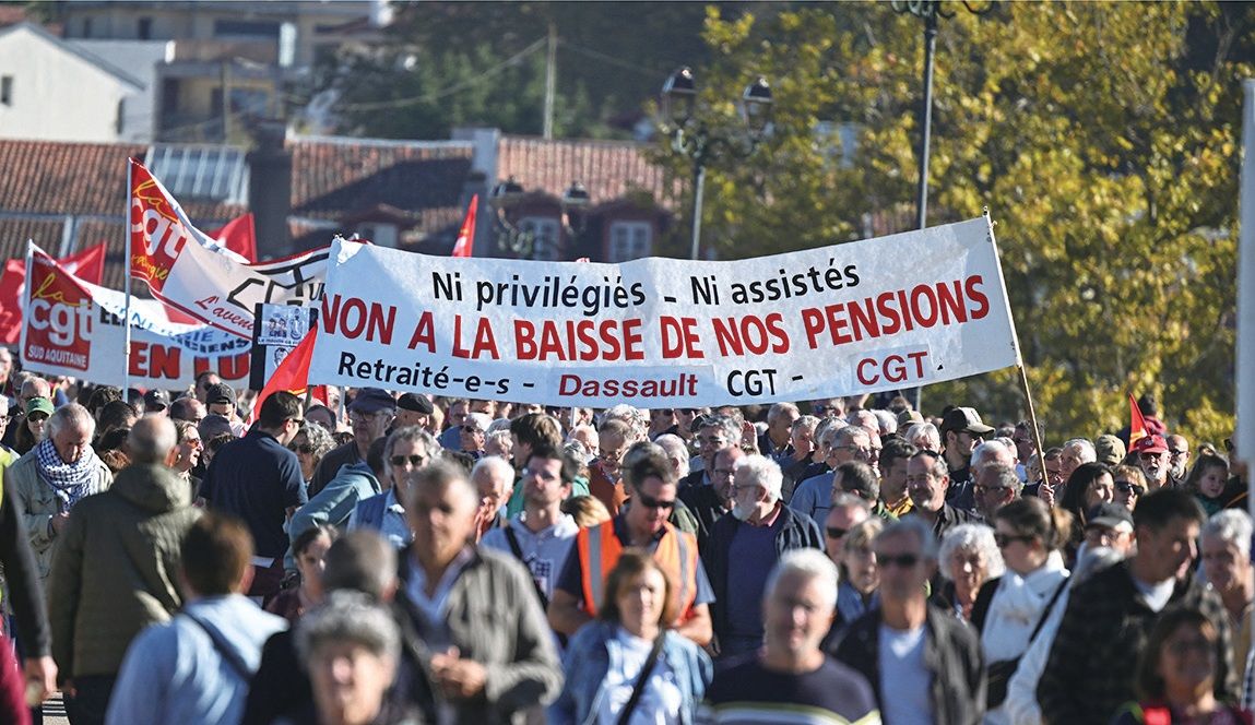 多重危机叠加 法民众理财“稳”字当头