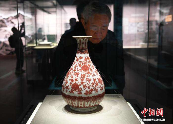 故宮】中国古玩 重慶文物保管委員会 欧州王族貴族向け貿易花瓶 大清