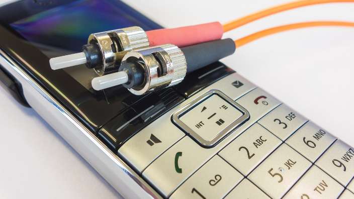 德媒：德国情报机构曾长期监听时任美国总统奥巴马的通话