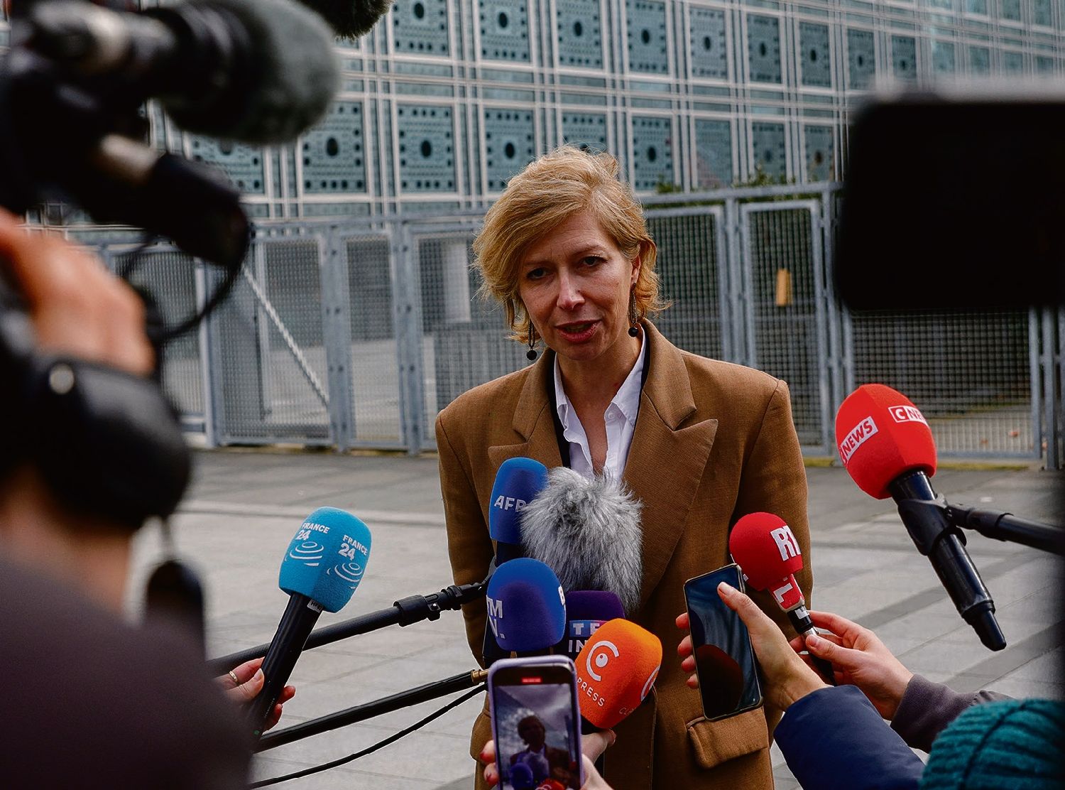 法资深外交官接任阿拉伯世界研究院长