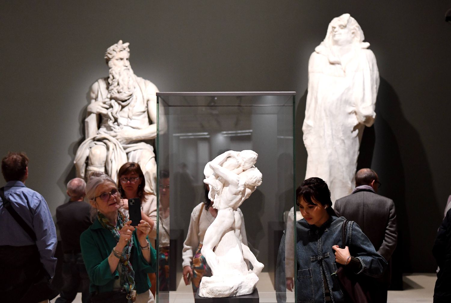 卢浮宫推出重磅特展：米开朗基罗与罗丹作品同台展出